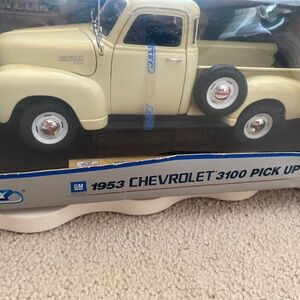 1953 GM CHEVROLET PICKUP MODEL TRUCK